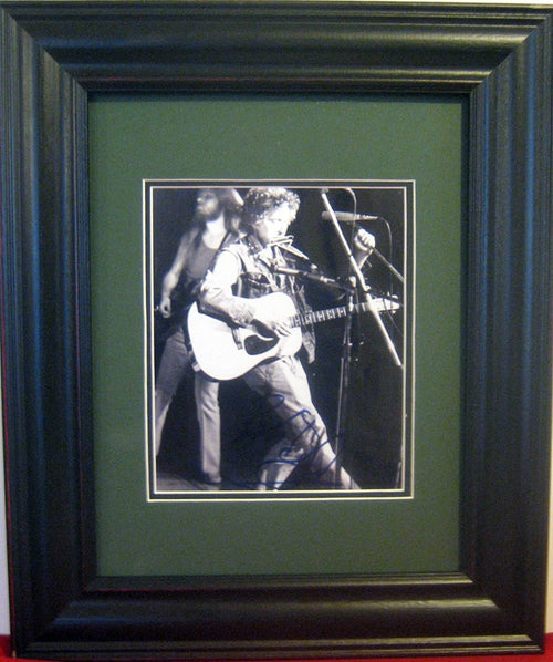 Bob Dyan autographed photo