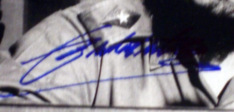 Fidel Castro autographed photo