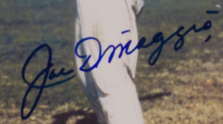 Joe DiMaggio autograph