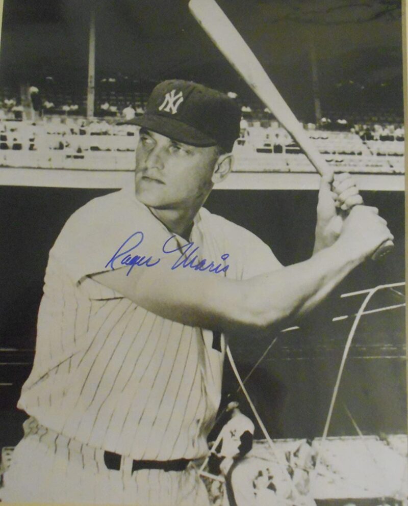 Roger Maris signed photo